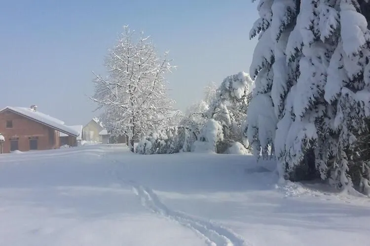 Detached Holiday Home In An Idyllic Quiet Location Kleinwinklarn